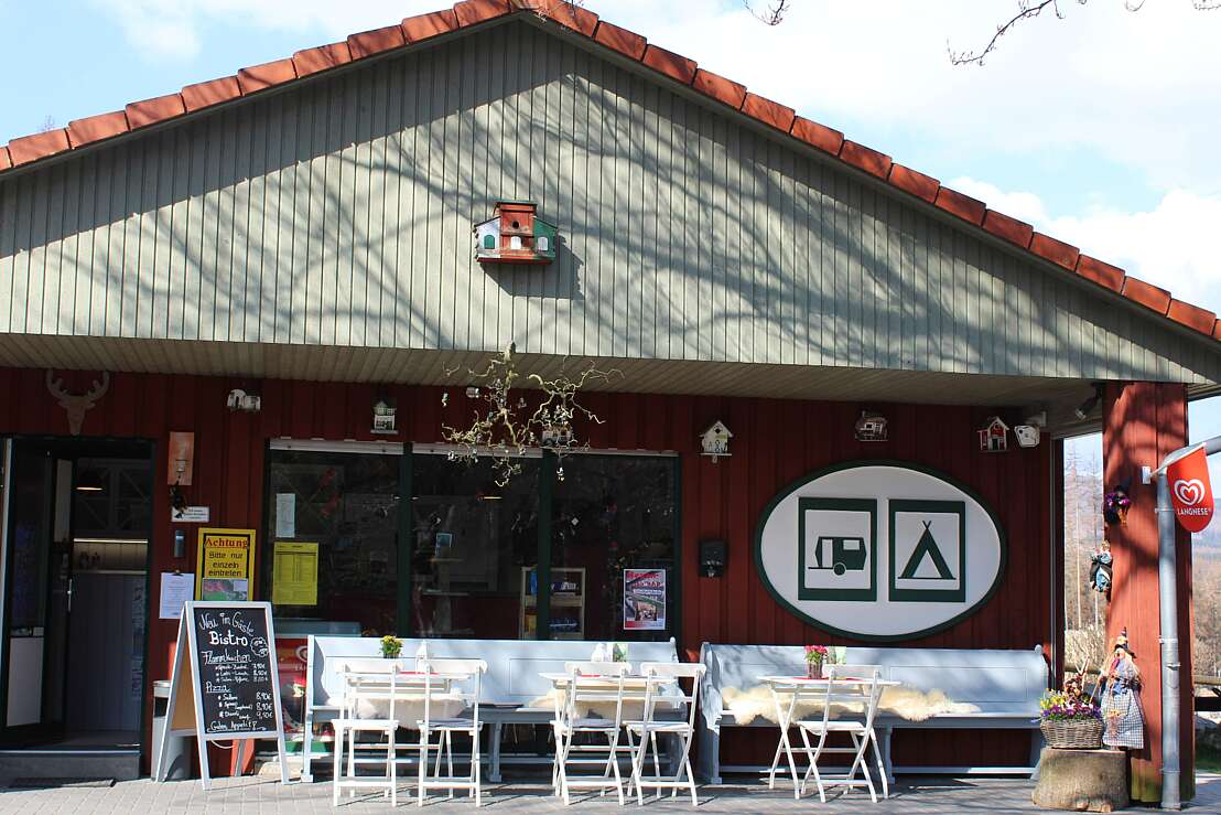 Harz Mountain Camp - Rezeption mit Gäste Bistro 