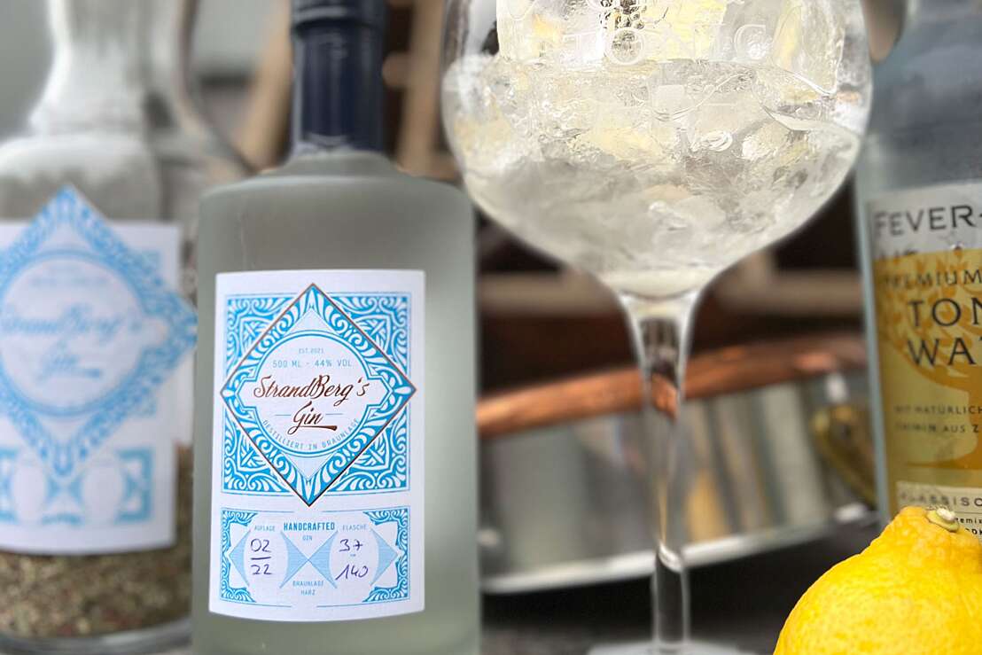 StrandBerg's EIS GIN