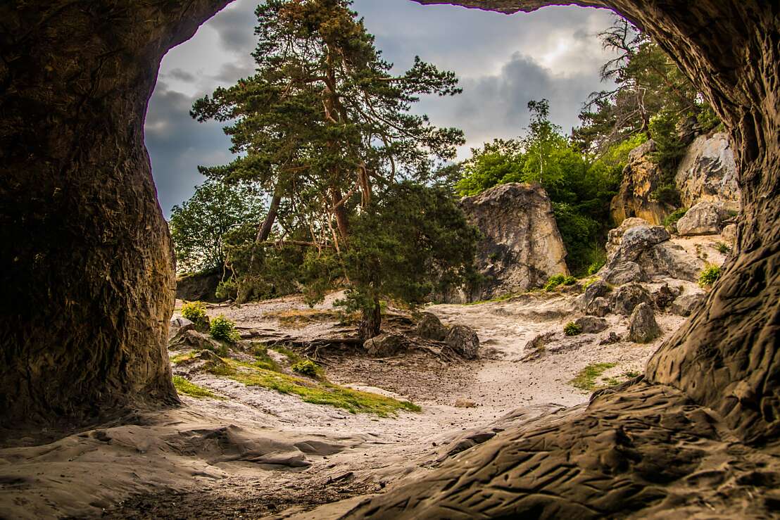 Höhle am Hamburger Wappen