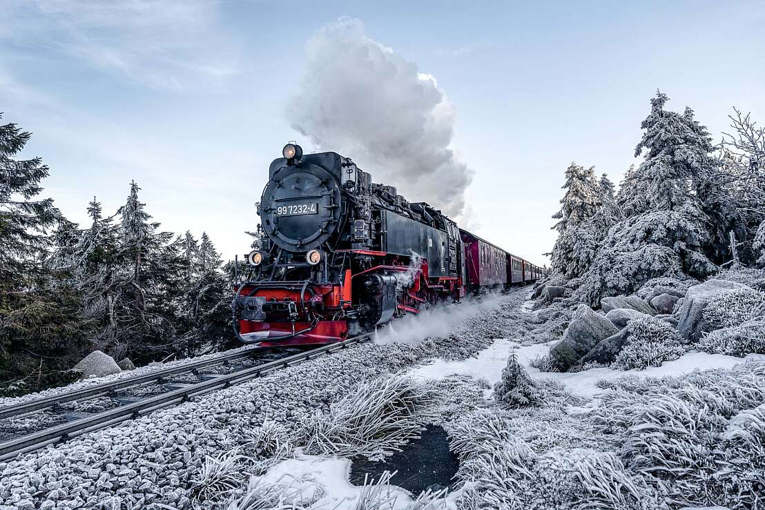 Dampfzug im Winter