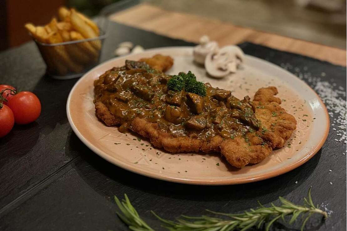 Schnitzel Jägerart