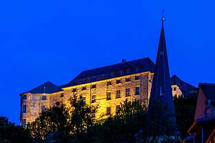 ...und abends mit Beleuchtung