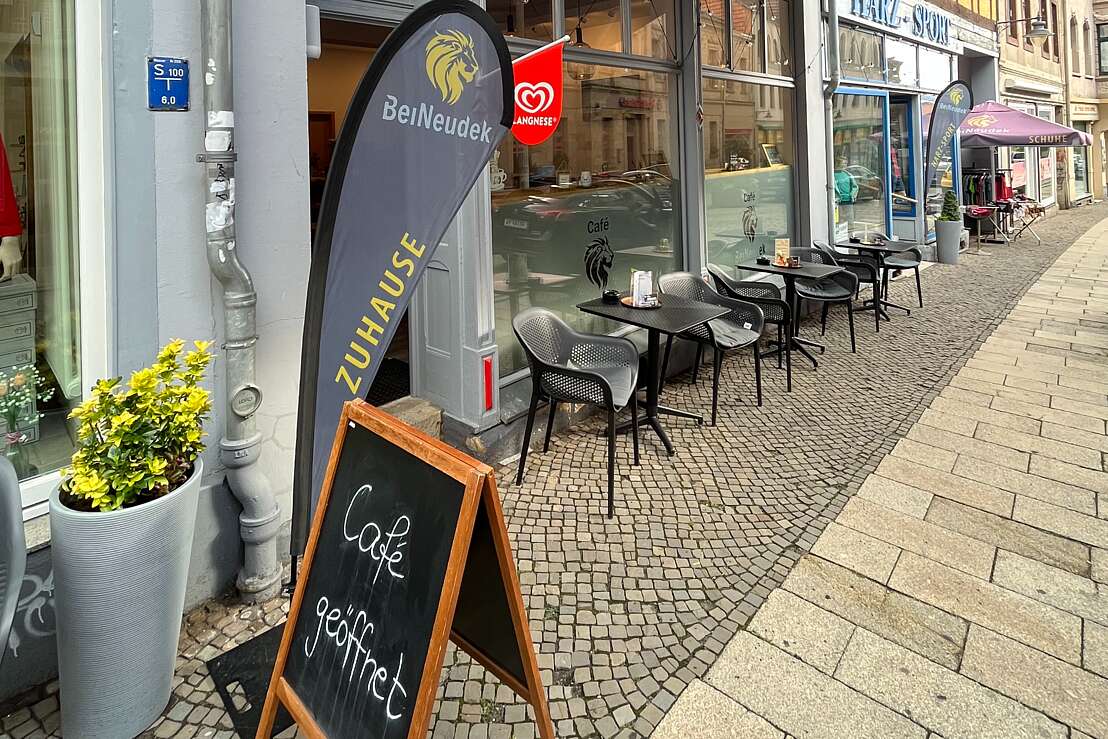 Außenansicht Café