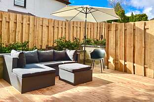 App 5 - große Terrasse mit Launch