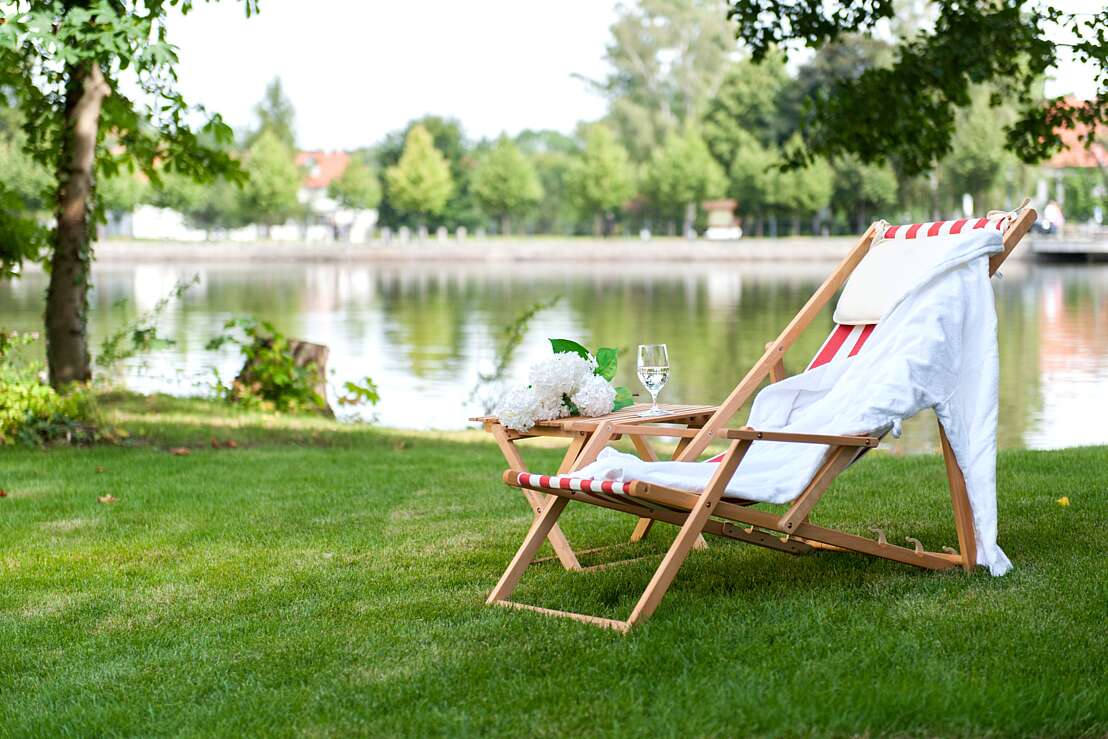 Sonnenbereich am See