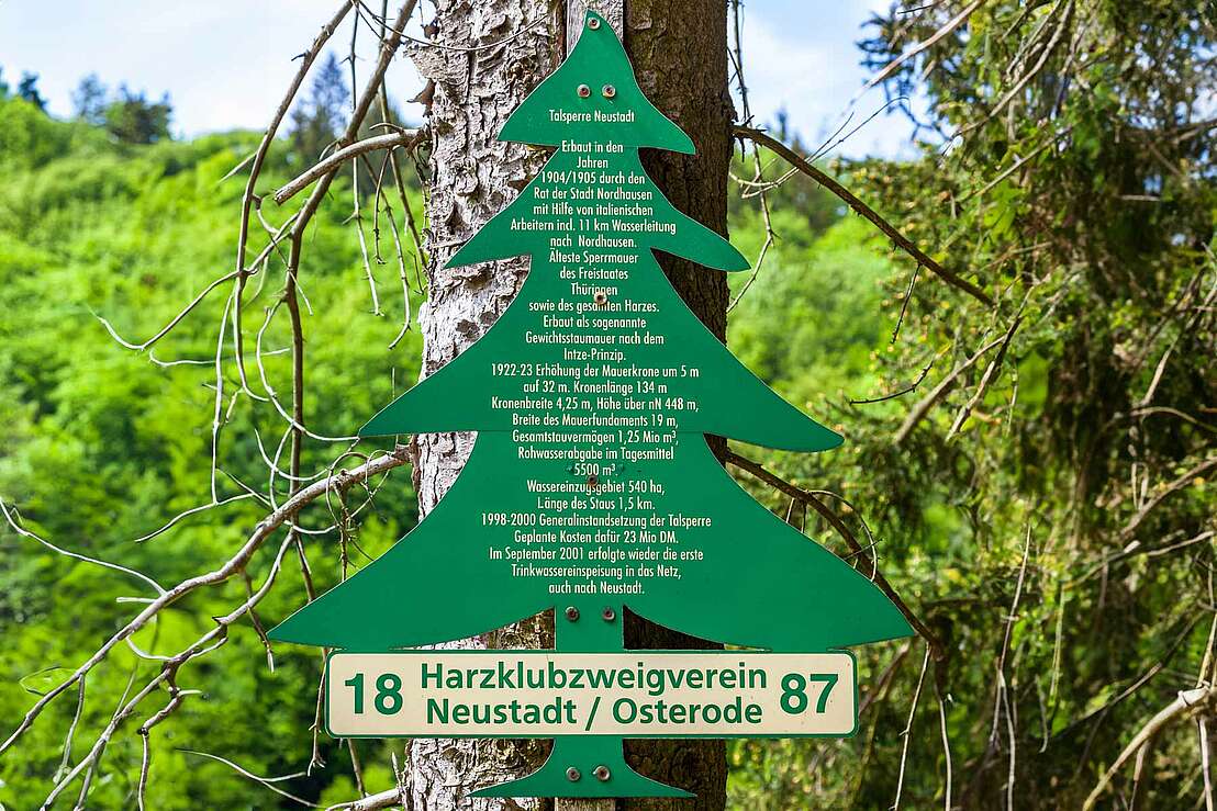 Hinweistafel zur Talsperre