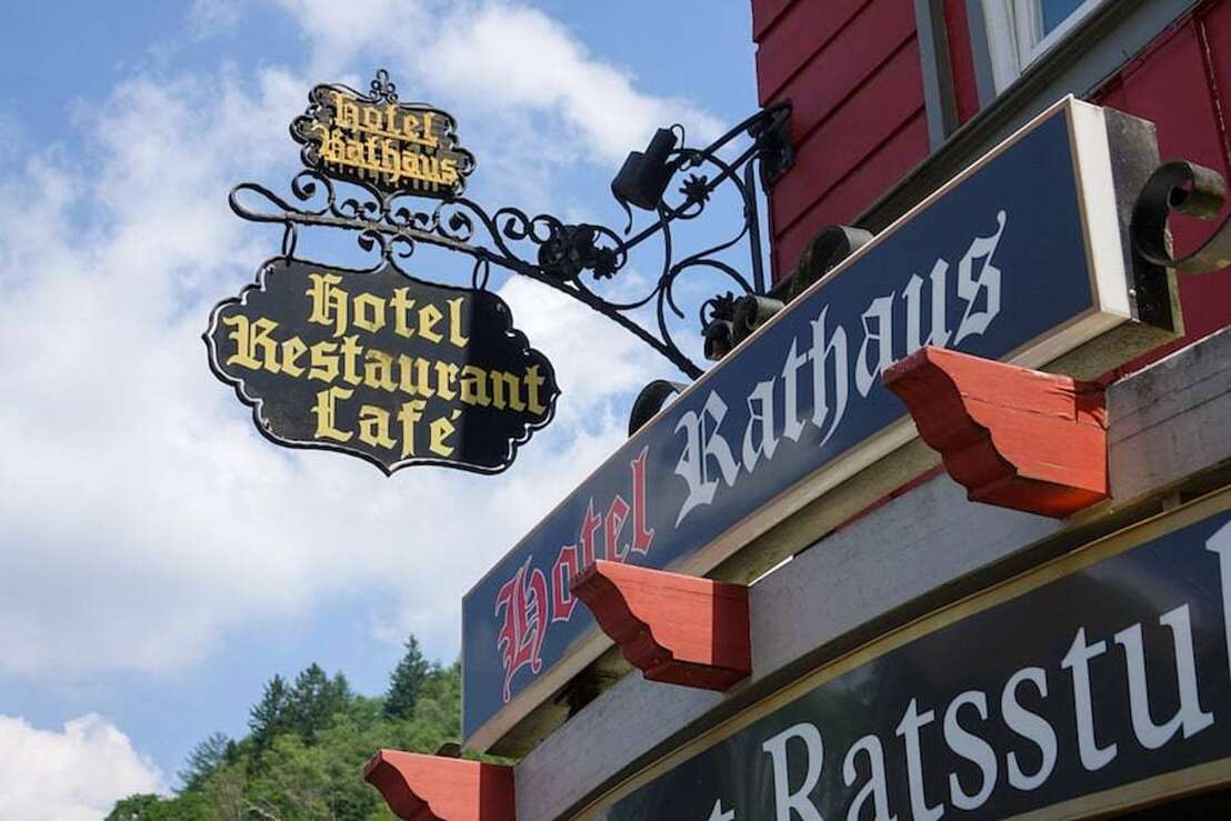 Hotel Rathaus Wildemann Schild
