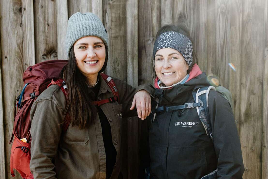 Julia & Maria Julia & Maria