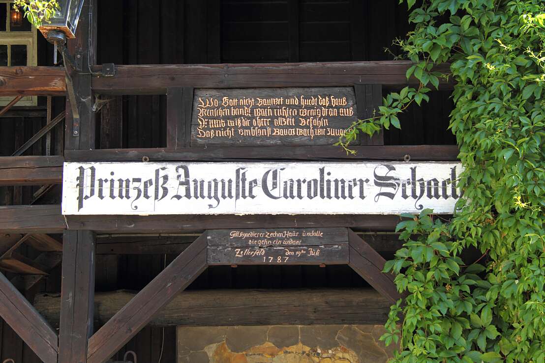  Eingang zum Besucherbergwerk