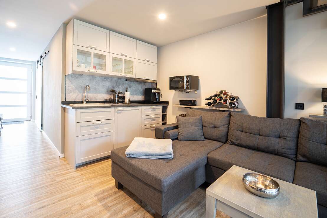 Loft 1 - Hole in One