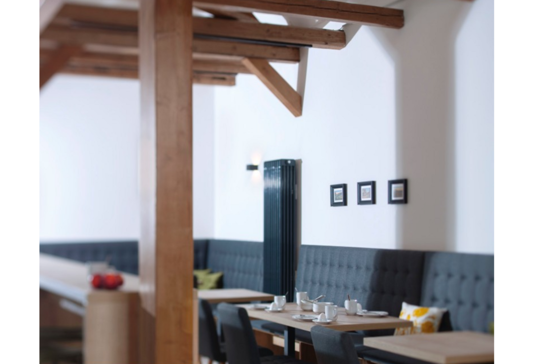 Frühstück im Stall