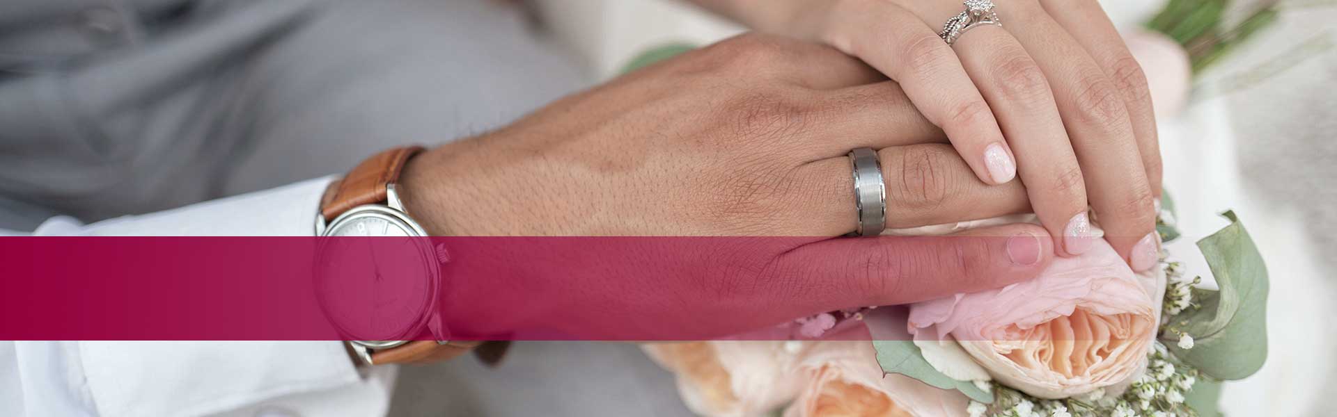Kategorie Dienstleistungen Hochzeiten - Hände eines Brautpaares